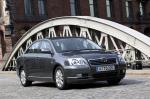 Toyota Avensis 2003 года